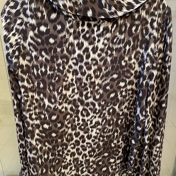 Kate Spade silk leopard blouse - Picture 6 of 6